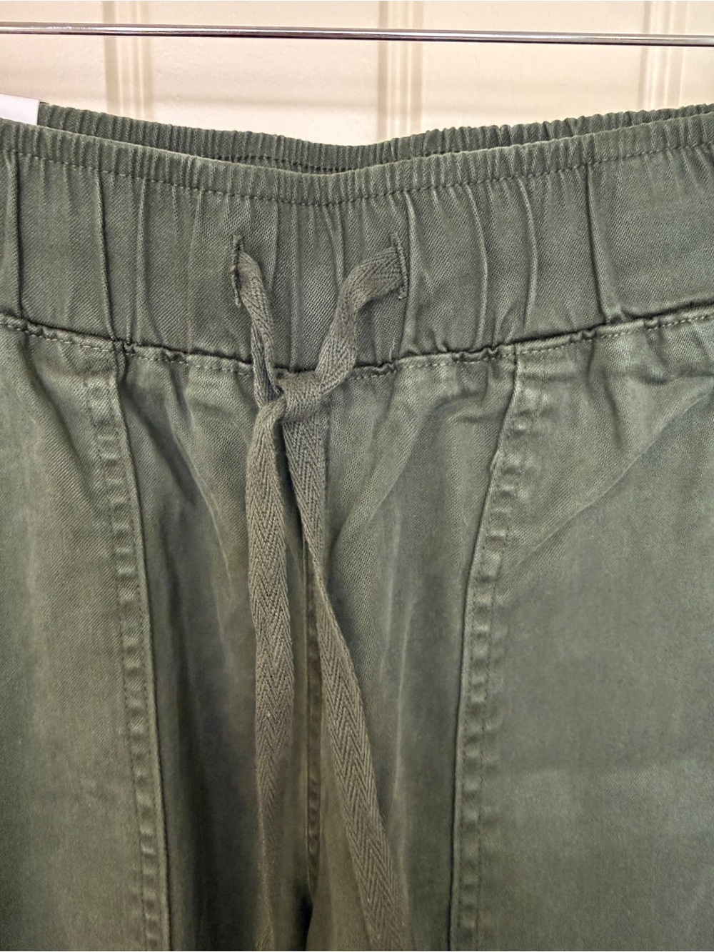 Buffalo David Bitton Women's Tencel Pull-On Cargo Pants Sage Green XS NWT - Picture 6 of 16